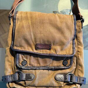 Cross Body Canvas Bag   (USED)
